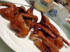 脆皮乳鸽-頂好酒家·经典粤菜(海信广场店)