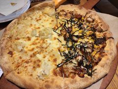 爆果肉榴梿比萨-乐凯撒披萨(中心书城店)