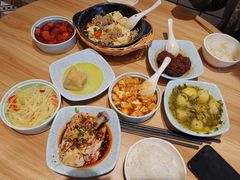 -金小悦饭堂(中禾店)