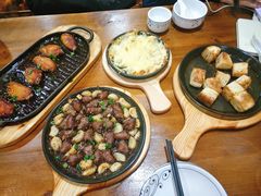 -老东镇啤酒屋海鲜加工·蒸汽海鲜·海鲜烧烤(台东店)