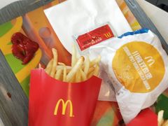 -麦当劳(欢乐谷店)