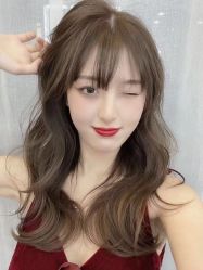 -首脑美发沙龙