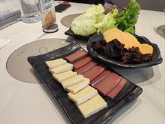 -呷哺呷哺 黄金牧场 (中发百旺店)