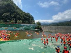 -尧山大峡谷漂流