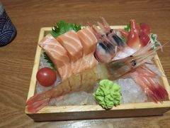 -左舞日本料理