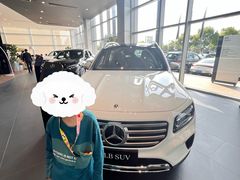 -奔驰上海利星(七宝店)