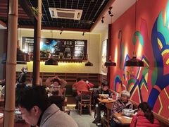 大堂-鑫花溪牛肉米粉(东环大润发店)