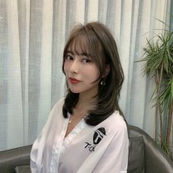 -AYO SALON