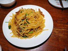 土豆丝炒虾虎肉-前海沿·青岛菜(大拇指广场石老人店)