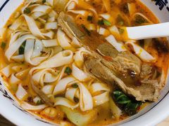 招牌香辣牛腩手工粉-白沙肴·长沙米粉.小炒湘菜(石厦时代广场店)