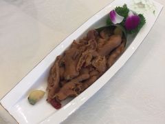-南郊宾馆·风味自助餐厅·山东十六地市特色菜