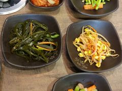 烤肉小菜-香猪坊韩国烤肉专属门店(魏公村店)