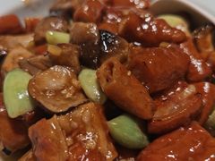 腊八蒜烧肥肠-那家小馆•北京菜•烤鸭(香山店)