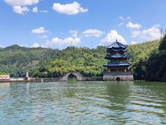 -芦茨金富饭庄·25年老字号·专做稻草鸡