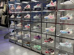 -李宁(大宁国际旗舰店)