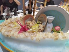 -方鼎食府
