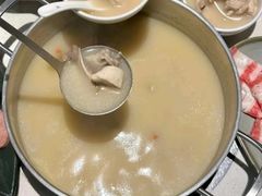 -煲王粤菜餐厅(中侨中心店)