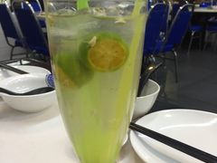 -量贩海鲜餐厅