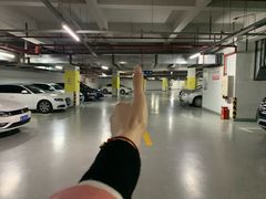 -九六广场-停车场