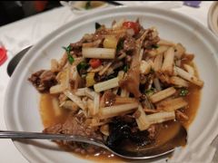 白芹菜爆黄牛肉-眉州东坡(通州店)