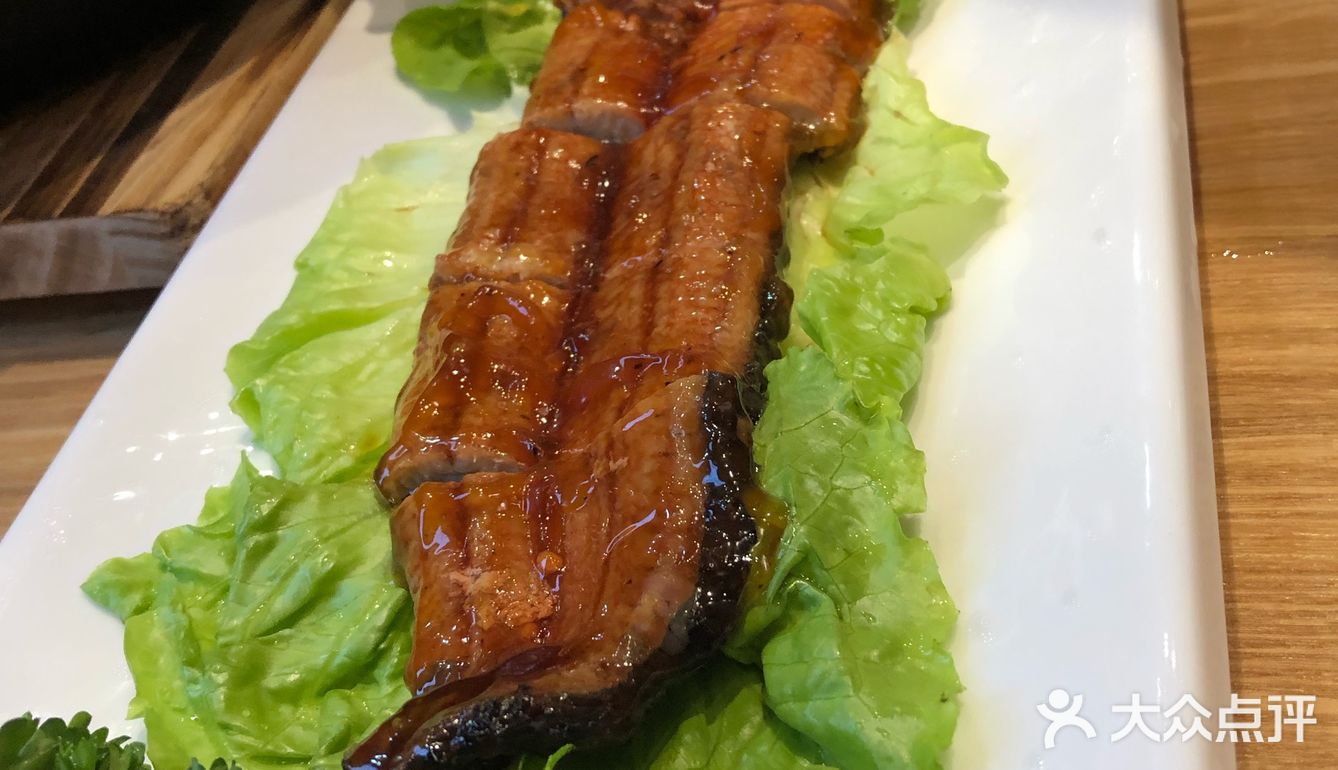 大浪特色炭火烧烤——热浪直卷全城！