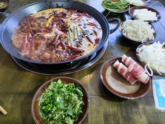 -黄潇洒老火锅(九眼桥宏济巷店)