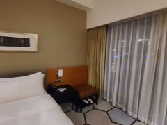 -珠海拱北口岸希尔顿欢朋酒店