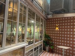 -柏斯音乐艺术中心·钢琴·吉他(上音店)