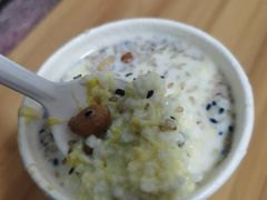 -清真老马家国华牛奶鸡蛋醪糟(正宁路店)