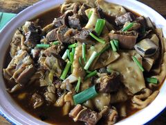 牛排焖饼-沙洲胡杨焖饼
