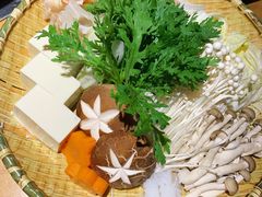 -綱元·海鲜豆捞(明州里店)