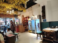 -贵府酸汤牛肉火锅·贵州老字号(飞山街店)