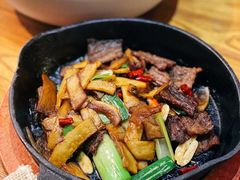 -云海肴汽锅鸡·云南小炒(天津国金汇店)