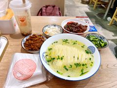 鸡汤银丝面-新万鑫银丝面·非遗无锡味(惠山古镇店)