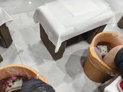 -郑远元专业修脚房(晴川街店)