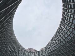 -凤凰中心