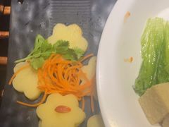 -老牌坊云南鱼豆花火锅(哈西万达店)
