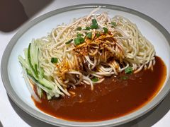 鸡丝凉面-麻六记(新天地店)