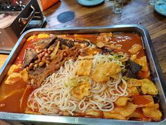 -在巷子里的烤肉店·螺蛳粉烤鱼·牛蛙(和美城店)