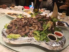 牛气冲天-金八仙酒店