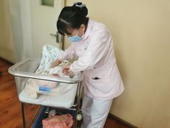 -田螺阿姨自营月嫂·育儿嫂(高新店)
