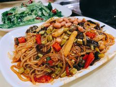 炒螺狮粉-西环肥仔螺蛳粉(总店)