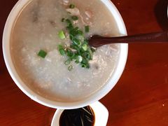 洲心大粥-洲心明记烧肉大粥