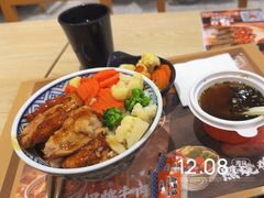 -吉野家(服装城店)