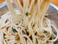 米粉-李氏紫竹林卤粉(火车站店)