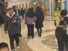 -世纪金源购物中心