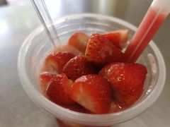 -十二中草莓冰·红豆沙冰屋(十二中店)