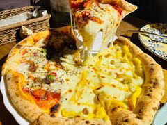 招牌狂野披萨-盘炉forenza·云贵川融合小食堂 ( 钟楼中柳巷店)