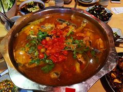 -老凯俚酸汤鱼(鸿通城店)