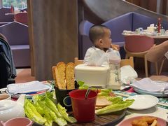 -水桶王国主题餐厅·聚会·生日派对·亲子活动·家庭套餐(亚龙湾希尔顿店)